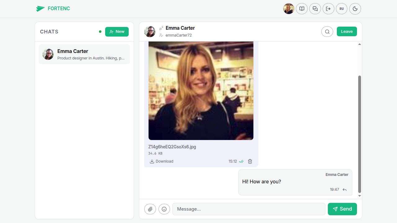 Chat with a photo in dark theme